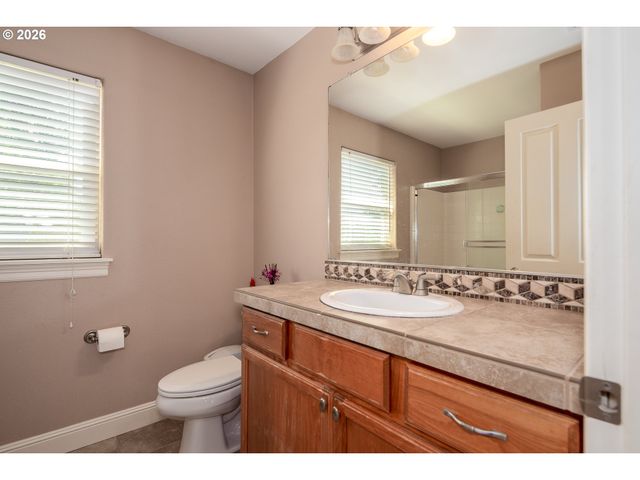 12142 Se OGDEN Ct, Portland, OR 97266