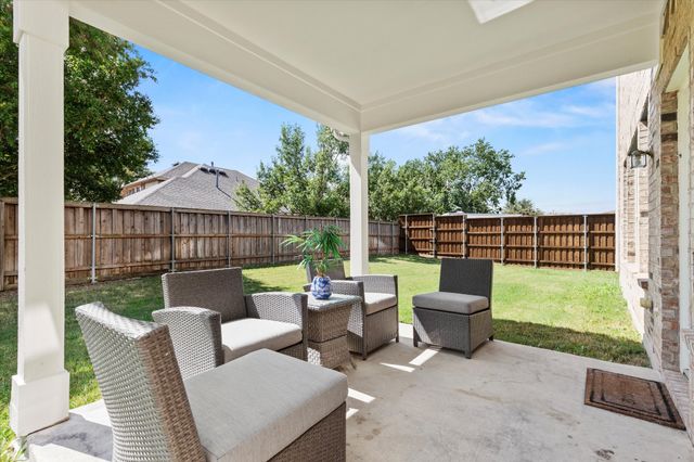 1006 White Porch Avenue, Forney, TX 75126