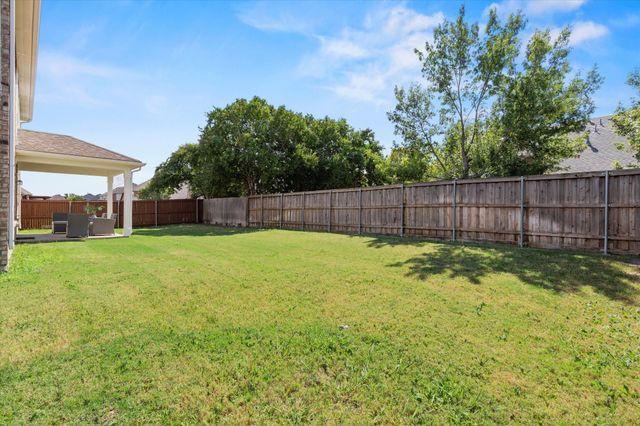 1006 White Porch Avenue, Forney, TX 75126