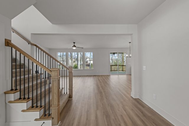 305 Trefethen Dr, White House, TN 37188