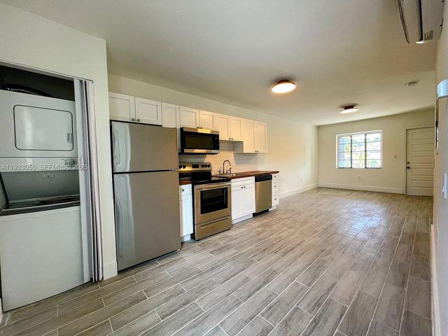 455 NE 62nd St 3, Miami, FL 33138