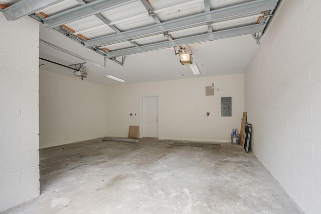 826 Dakota Drive 105, Jupiter, FL 33458