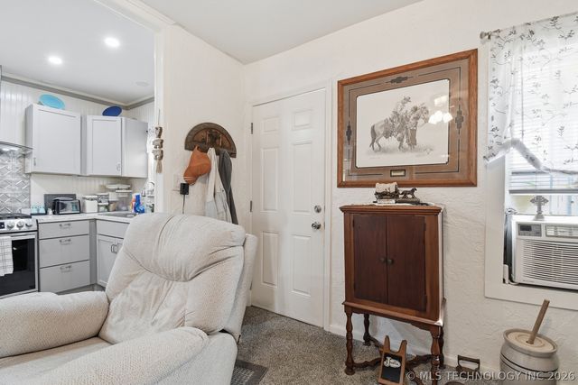 14 N 50th West Avenue, Tulsa, OK 74127