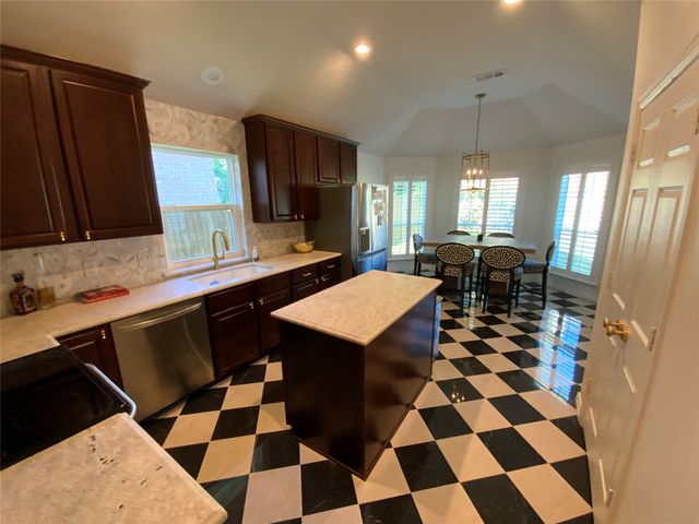 9108 Rose Court, Fort Worth, TX 76244