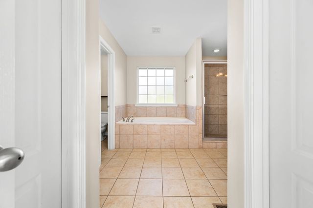 701 Scottland Trce, Mount Juliet, TN 37122