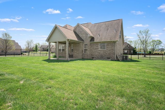 701 Scottland Trce, Mount Juliet, TN 37122