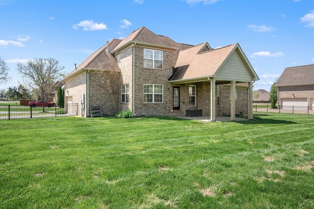 701 Scottland Trce, Mount Juliet, TN 37122