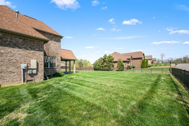 701 Scottland Trce, Mount Juliet, TN 37122