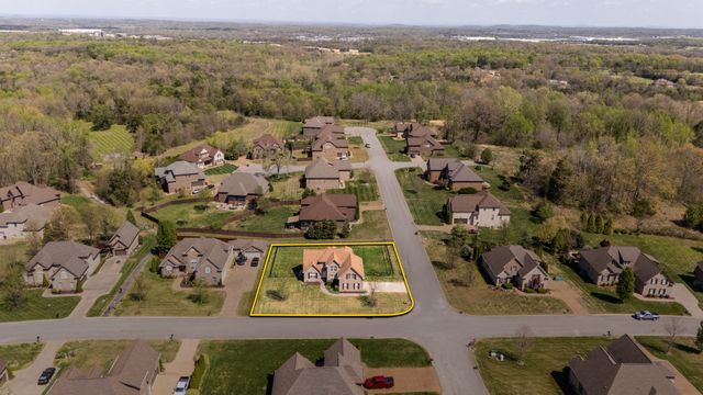 701 Scottland Trce, Mount Juliet, TN 37122