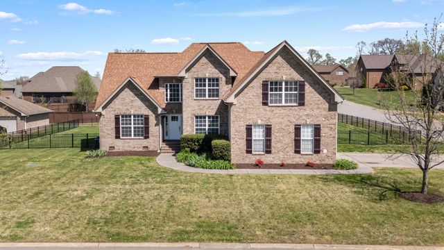 701 Scottland Trce, Mount Juliet, TN 37122
