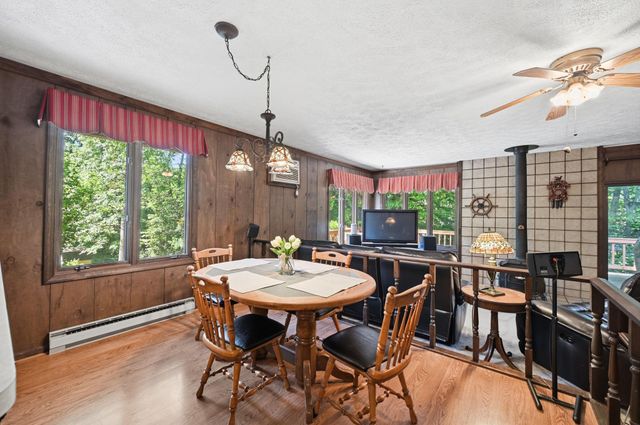 10027 W CONSTABLE CT, Fairfax, VA 22032