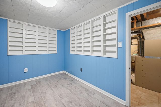 10027 W CONSTABLE CT, Fairfax, VA 22032