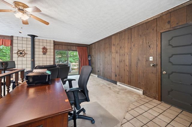 10027 W CONSTABLE CT, Fairfax, VA 22032