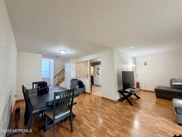 743 Banyan Court, Morganville, NJ 07751