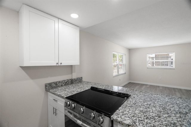 11655 3RD STREET E 1, Treasure Island, FL 33706