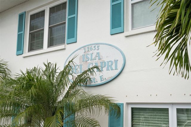 11655 3RD STREET E 1, Treasure Island, FL 33706