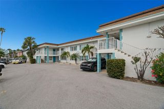 11655 3RD STREET E 1, Treasure Island, FL 33706