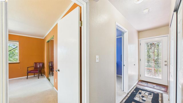 17060 Oaktree Ln, Sonora, CA 95370