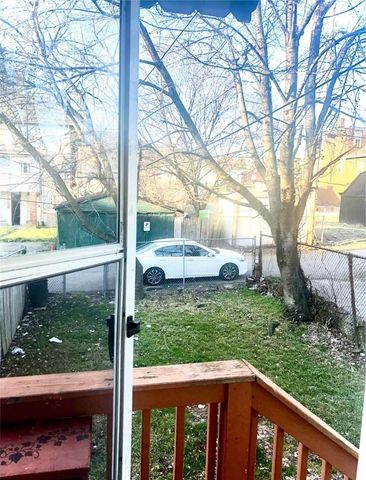 133-135 Bausman St, Knoxville, PA 15210