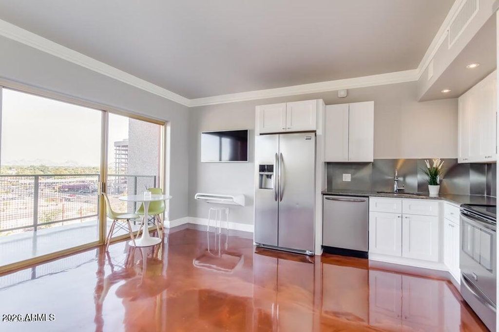 4750 N CENTRAL Avenue 8L, Phoenix, AZ 85012 — photo 2