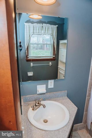 76 SCENIC DR, Denver, PA 17517