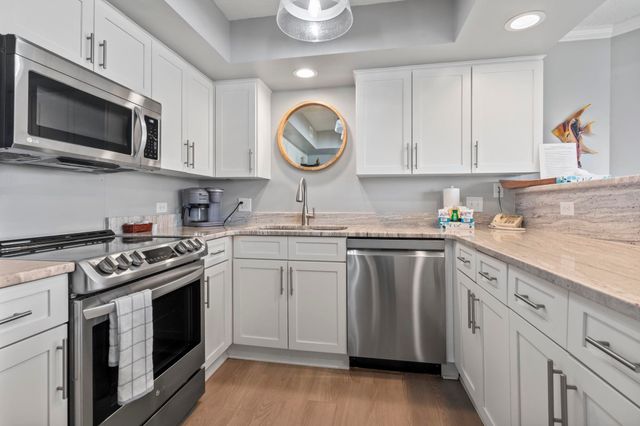 8560 Queensway Blvd Apt 106, Myrtle Beach, SC 29572