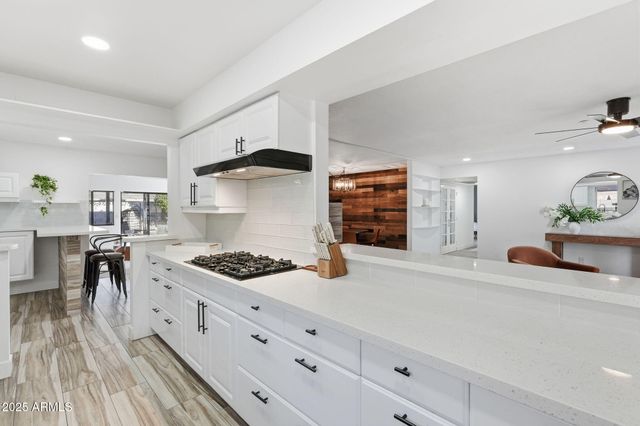 8614 E Jackrabbit Road, Scottsdale, AZ 85250