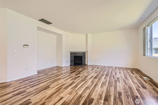 24036 SE 10th Court, Sammamish, WA 98075