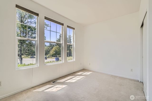 24036 SE 10th Court, Sammamish, WA 98075