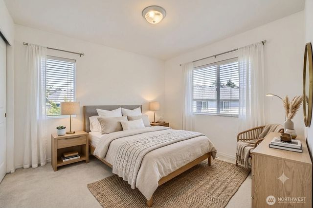 24036 SE 10th Court, Sammamish, WA 98075