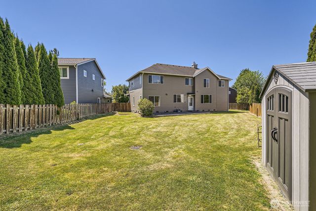 24036 SE 10th Court, Sammamish, WA 98075