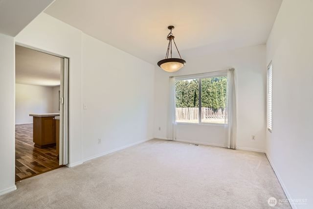 24036 SE 10th Court, Sammamish, WA 98075