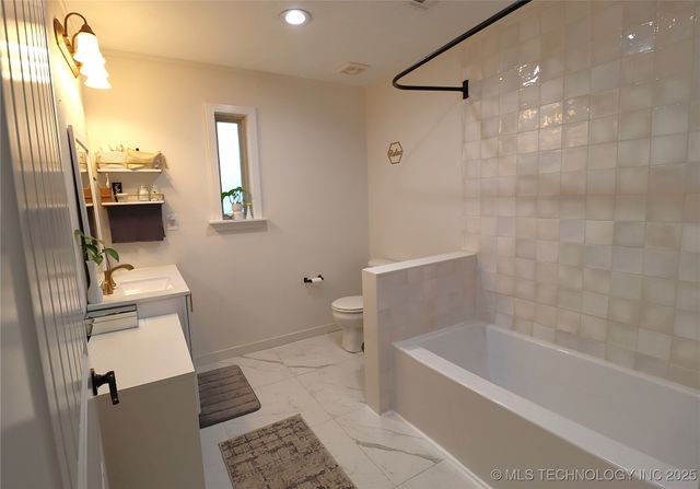 304 NW 5th Street, Wagoner, OK 74467