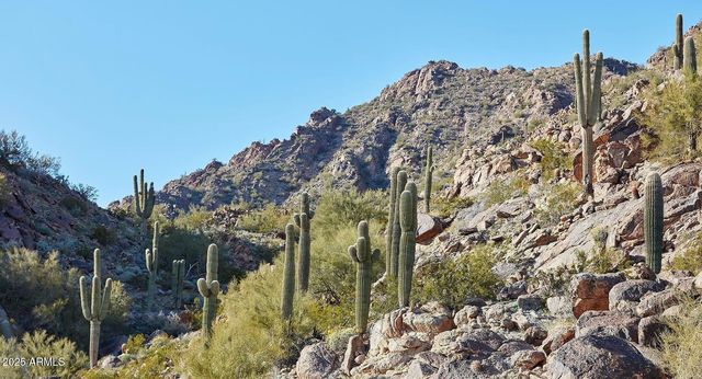 4849 N Camelback Ridge Drive B405, Scottsdale, AZ 85251