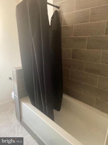 6074 N NORWOOD ST, Philadelphia, PA 19138