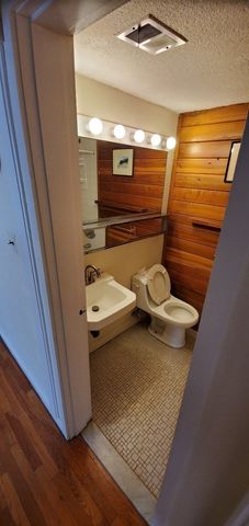 77 Trowbridge 41, Cambridge, MA 02138