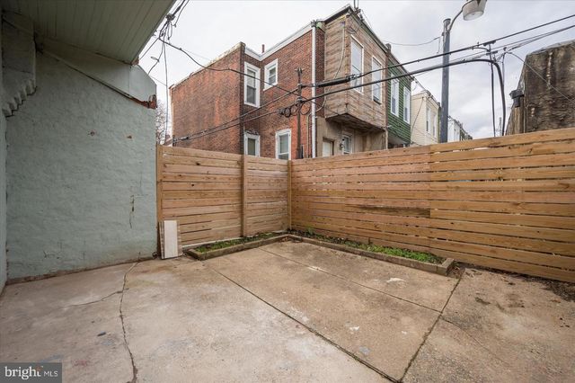 121 W HANSBERRY ST, Philadelphia, PA 19144