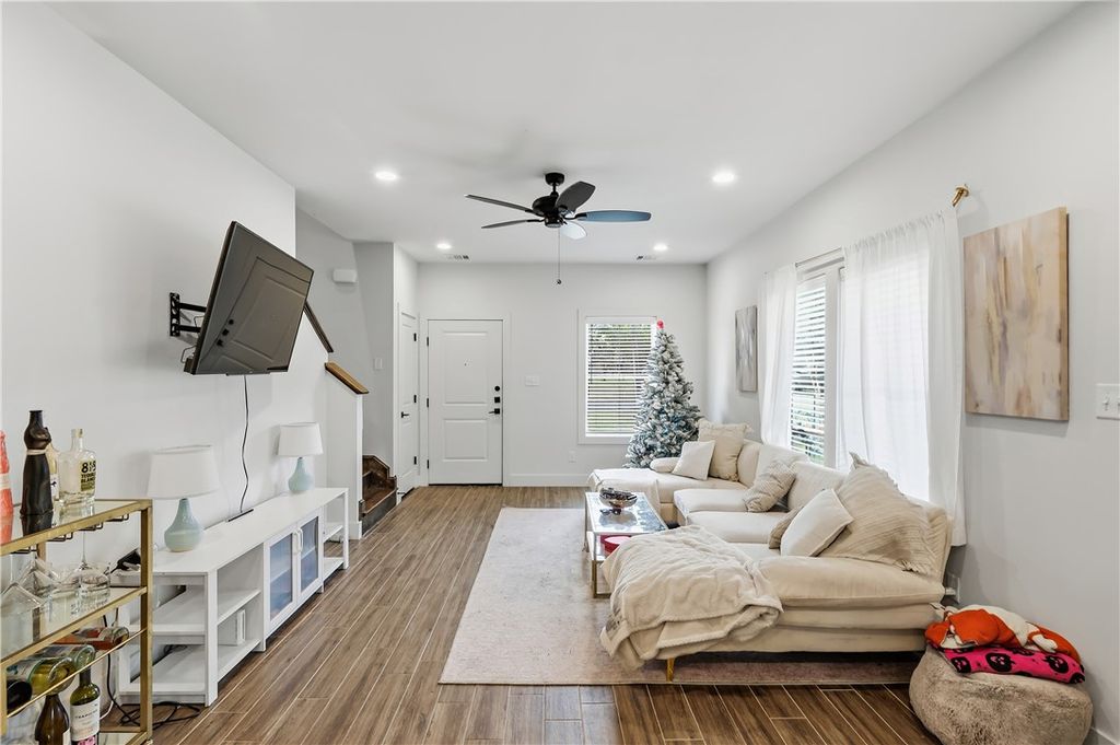 606 Banks Street, College Station, TX 77840 — photo 4