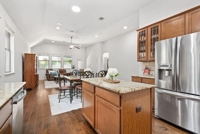 2228 Hilltop Climb DR, Leander, TX 78641