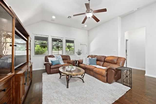 2228 Hilltop Climb DR, Leander, TX 78641