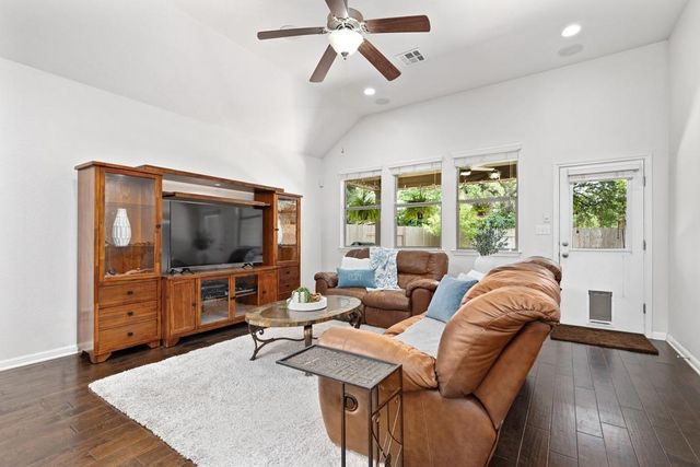 2228 Hilltop Climb DR, Leander, TX 78641