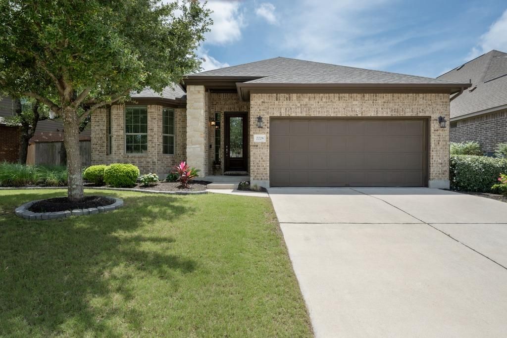 2228 Hilltop Climb DR, Leander, TX 78641