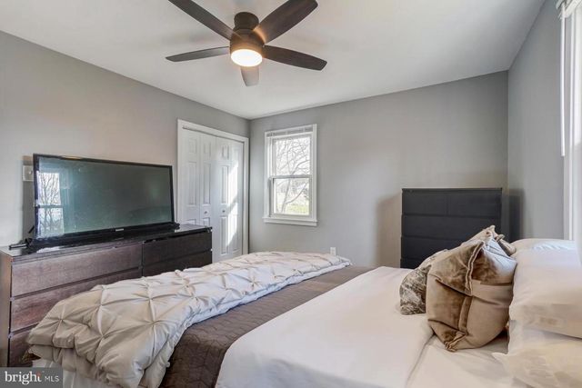 1117 BROADWOOD DR, Rockville, MD 20851