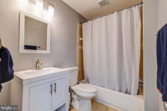 1117 BROADWOOD DR, Rockville, MD 20851