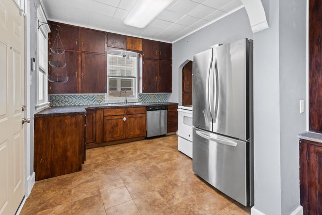 632 BENTON Street, Council Bluffs, IA 51503