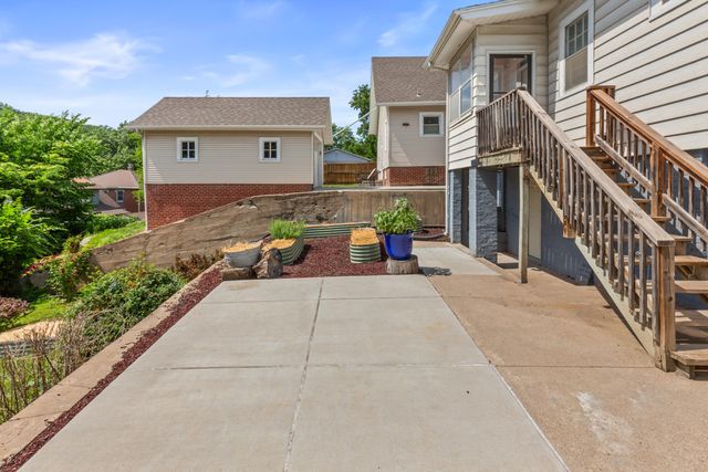 632 BENTON Street, Council Bluffs, IA 51503