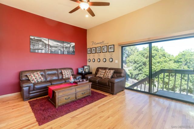 1574 Shadow Knolls Dr, El Cajon, CA 92020