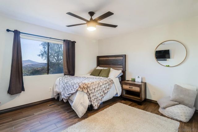 1574 Shadow Knolls Dr, El Cajon, CA 92020