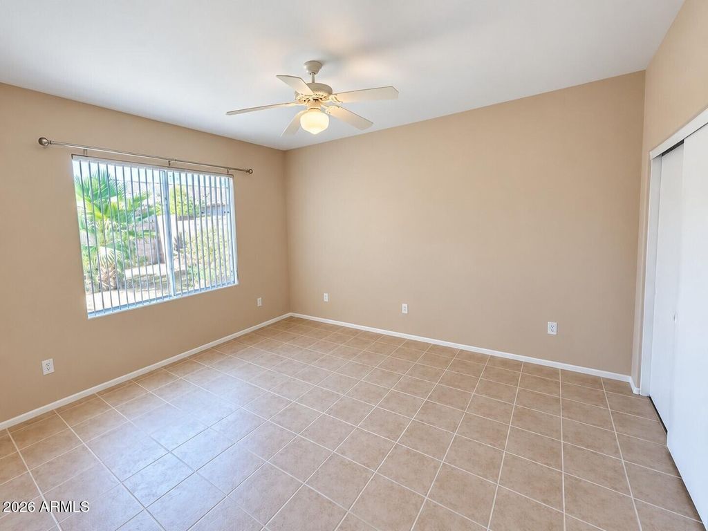 16825 W CORTARO POINT Drive, Surprise, AZ 85387 — photo 5