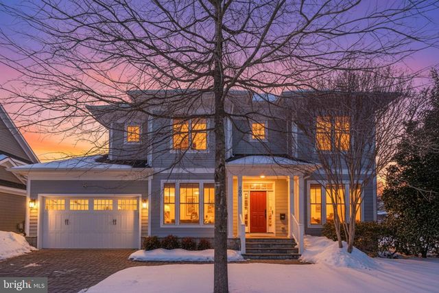 600 S MONROE ST, Arlington, VA 22204